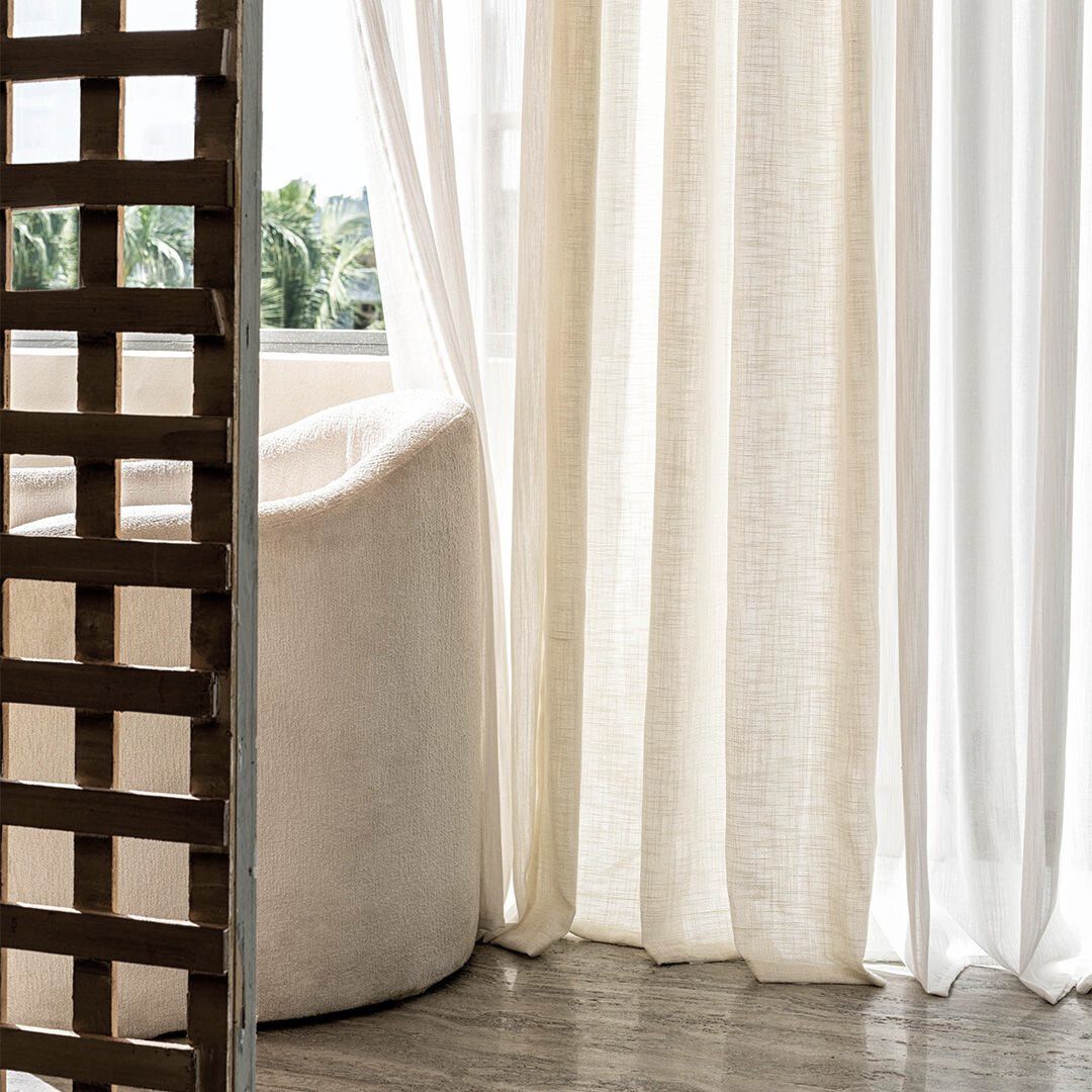 Seasonal Swaps: Transitioning Your Drapes for Winter