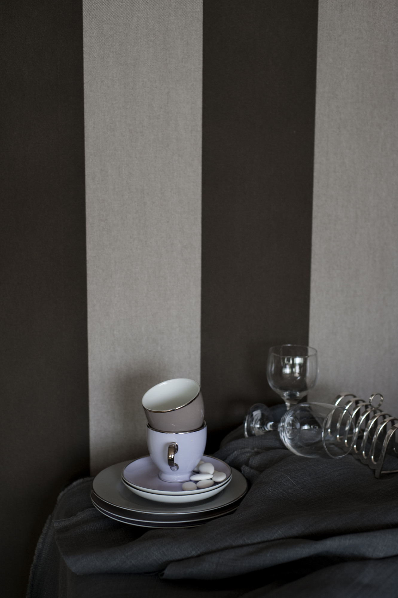 Arte Stripe Velvet and Lin Wallpaper