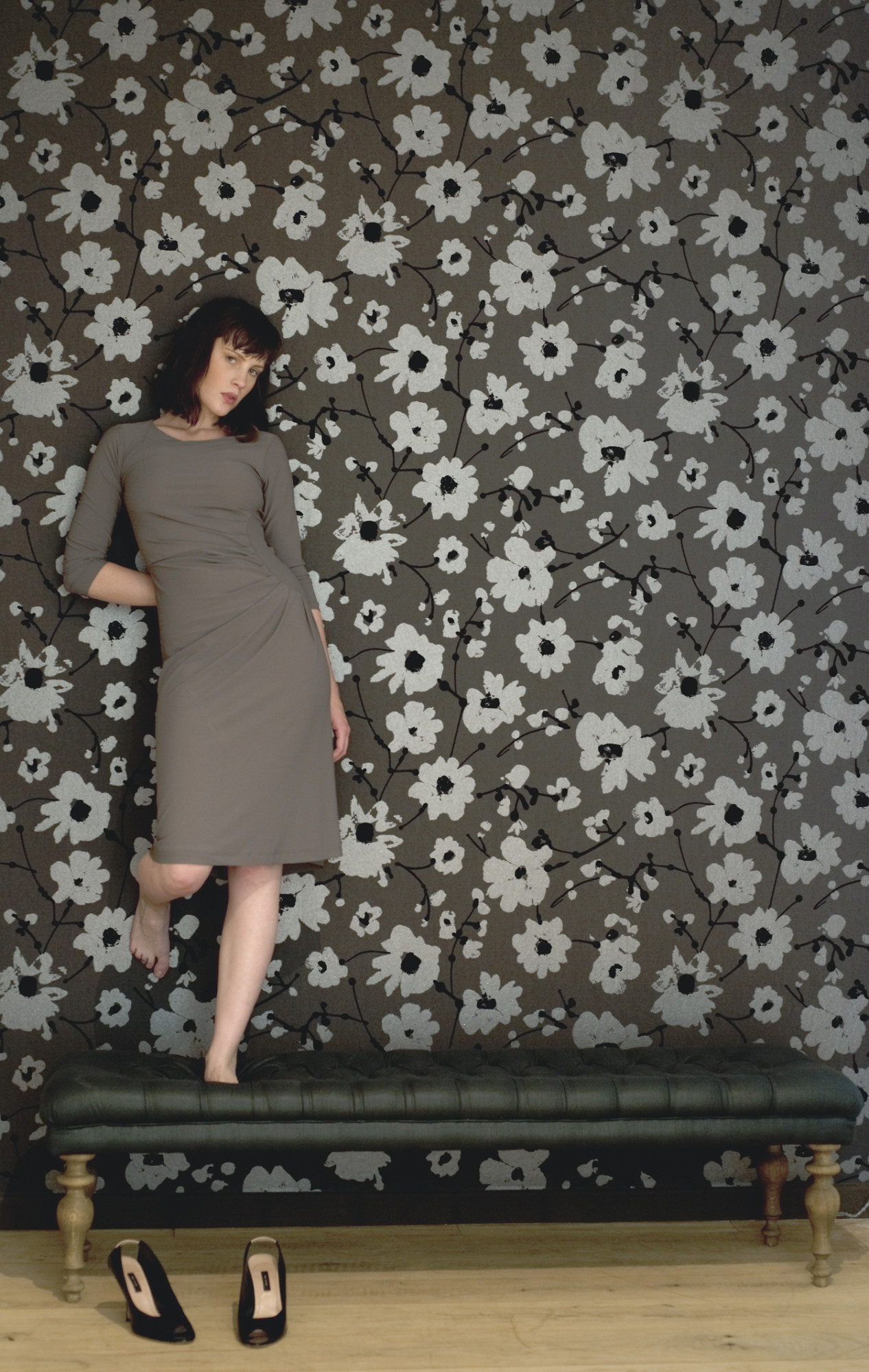 Arte Metal Velvet Flower and Lin Wallpaper