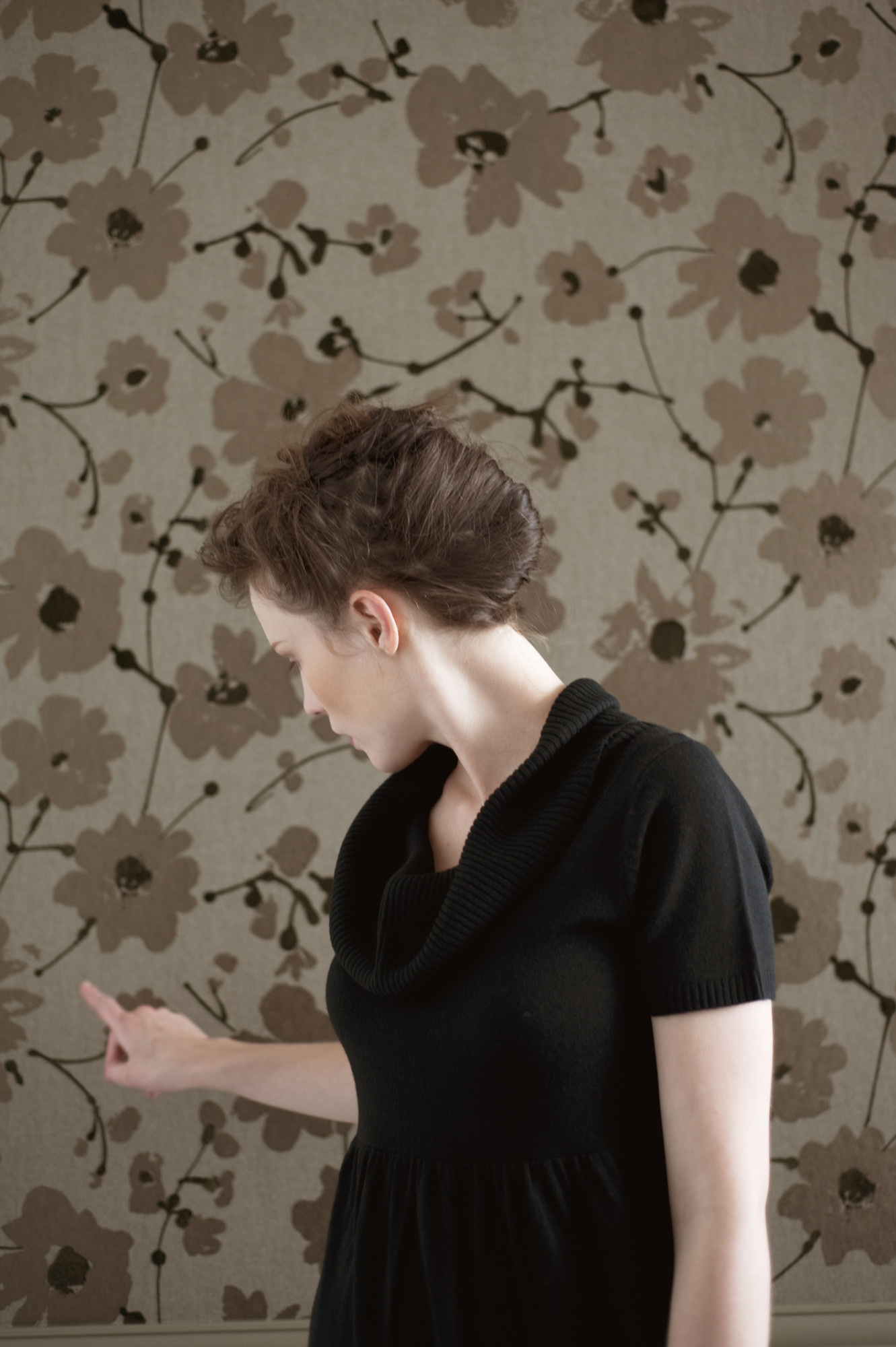 Arte Metal Velvet Flower and Lin Wallpaper