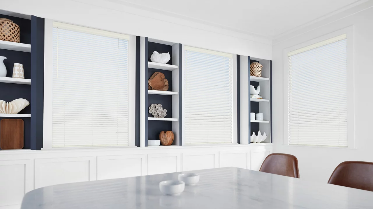Hunter Douglas Country Woods Blinds