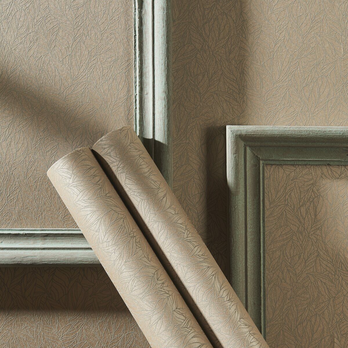 GALLERY 17 NEUTRAL LUSTRE