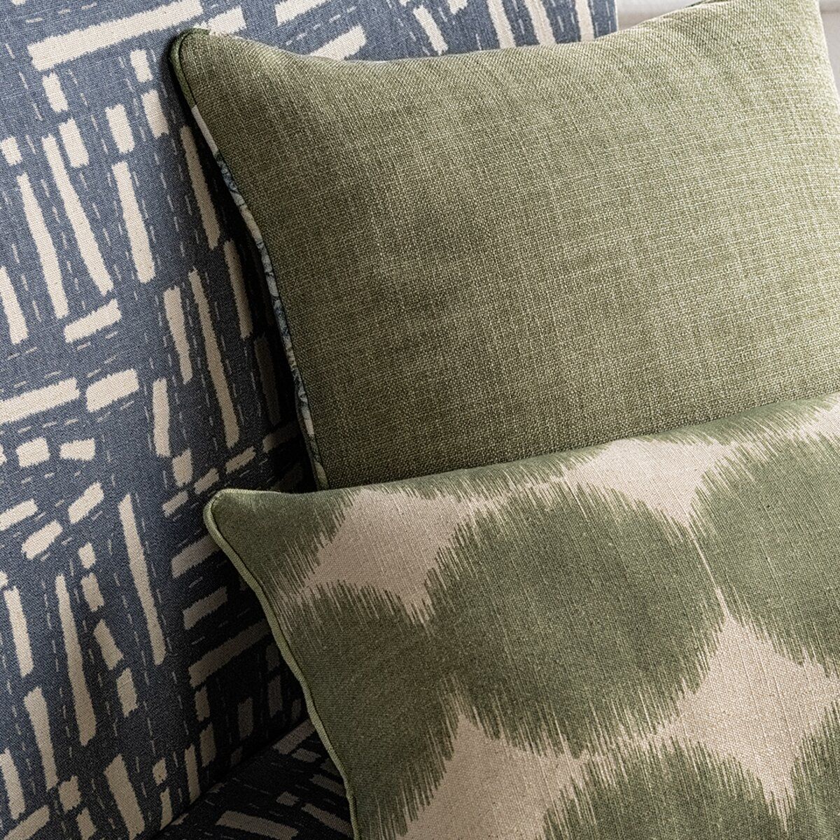 BRUSH STROKES – LAGOON UPHOLSTERY