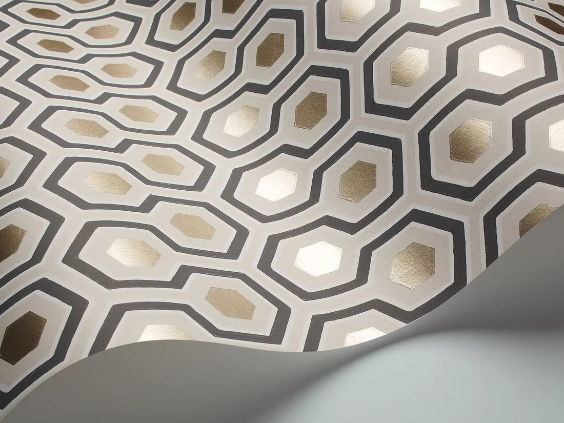 Cole & Son Hicks’ Hexagon Wallpaper